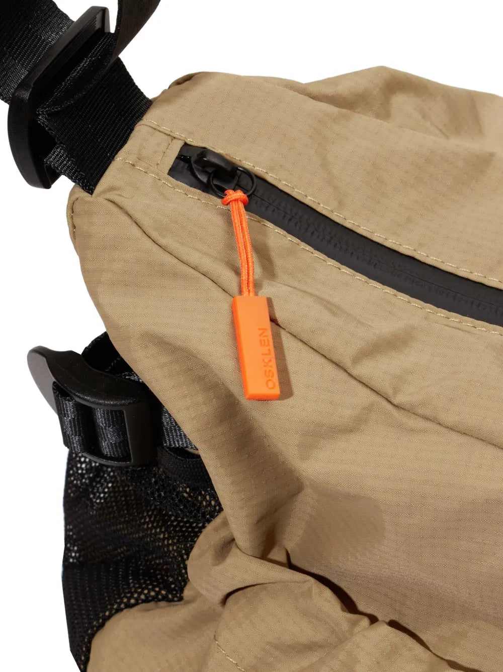 New SeasonOsklenSplit drawstring split-panel shoulder bag
