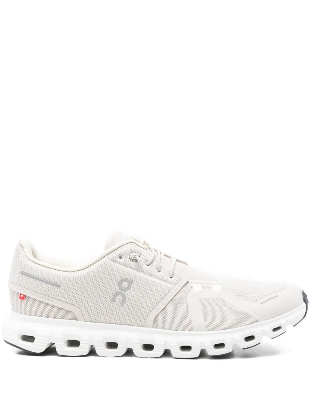 On Running Cloud 6 Sneakers