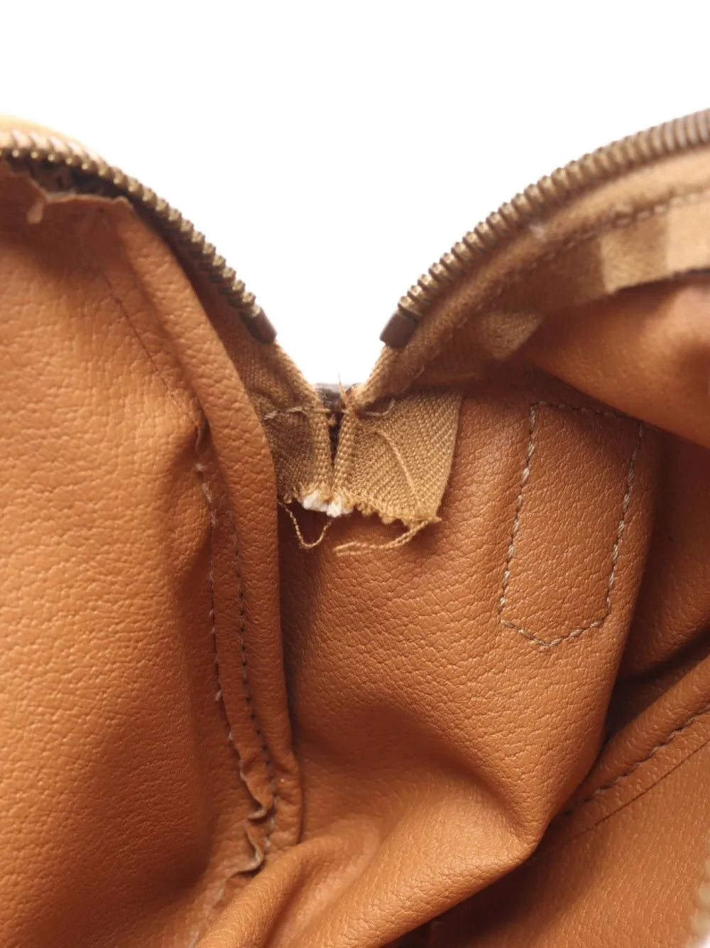 Pre-OwnedCeline Pre-Owned2000s Macadam-pattern leather handbag
