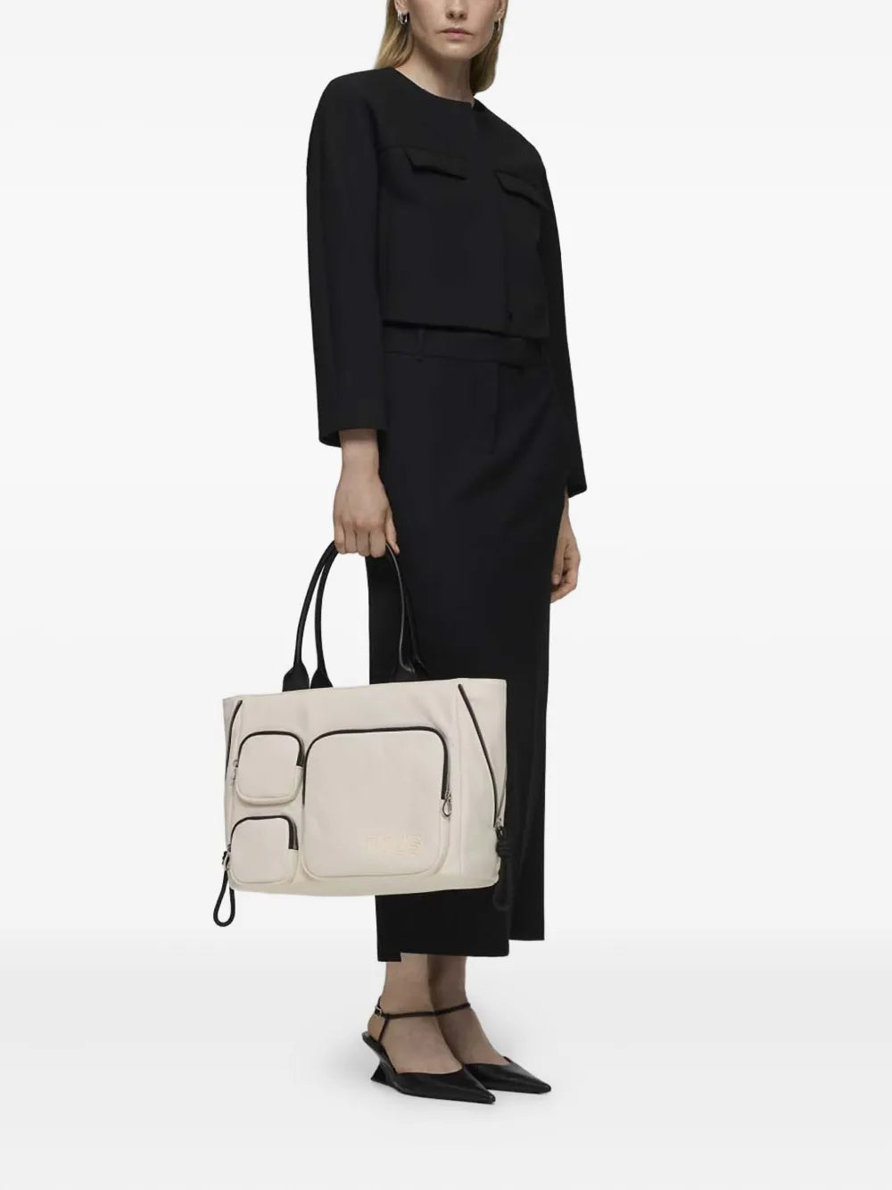 TOUSRoomy multi-pocket tote bag