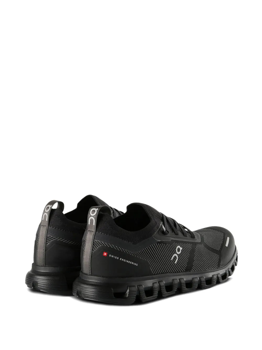 On Running Cloud 6 Versa Low-Top Sneakers