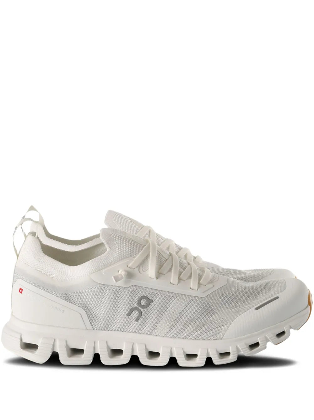 On Running Cloud 6 Versa Low-Top Sneakers