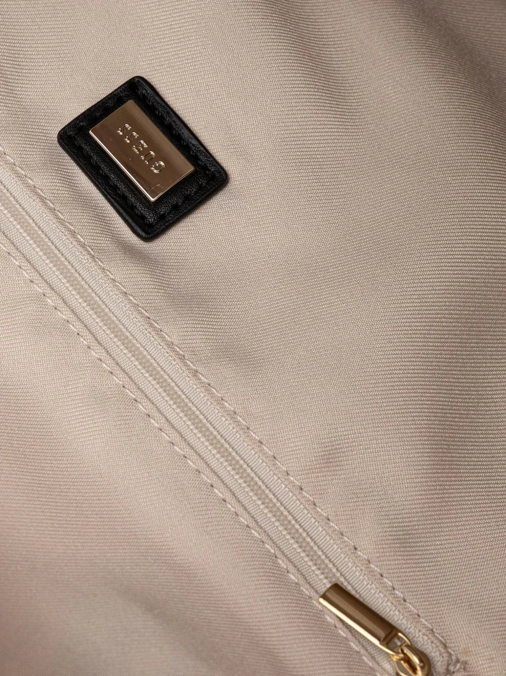 GUESS USAlogo-appliqutote bag