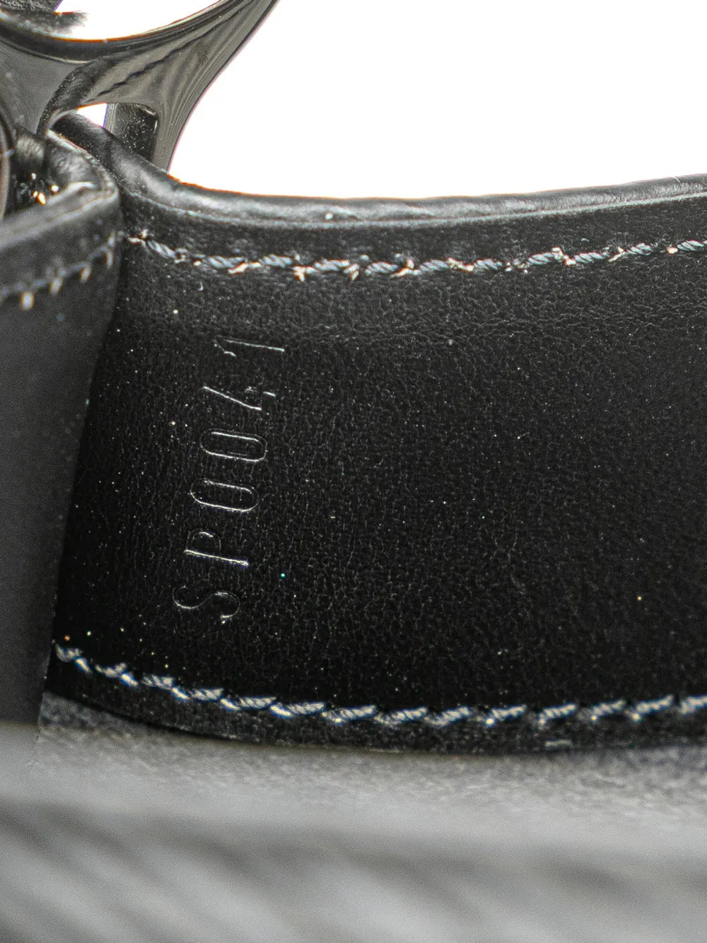 Pre-OwnedLouis Vuitton Pre-Owned2001 Epi Demi Lune Pochette shoulder bag