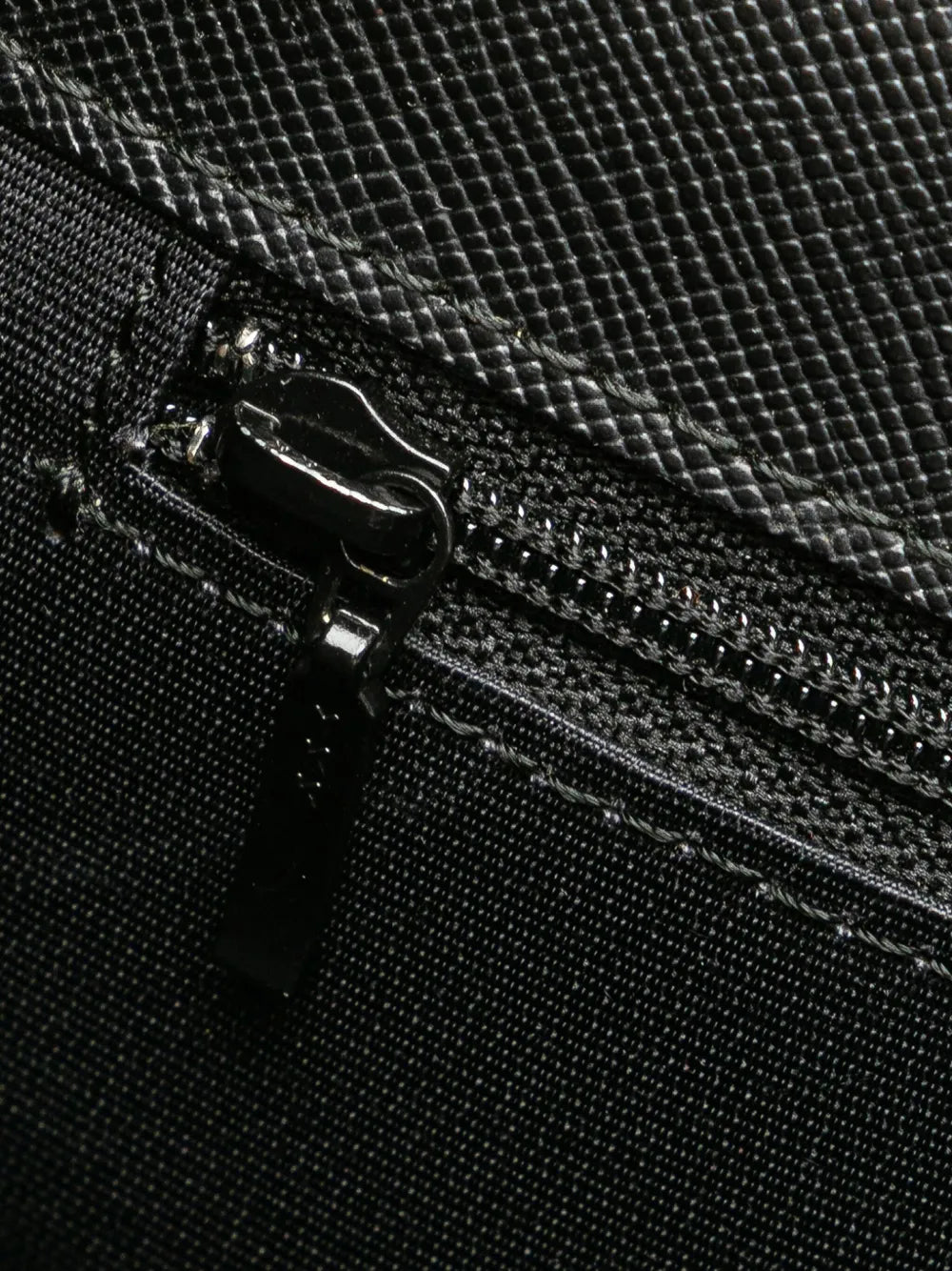 Pre-OwnedBurberry Pre-Owned2000-2017 House Check Canvas handbag