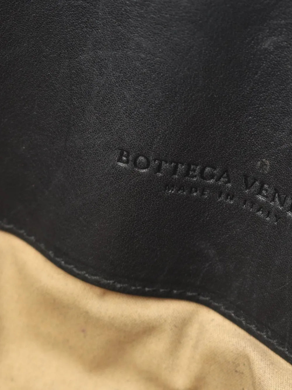 Pre-OwnedBottega Veneta Pre-Owned2000s Intrecciato shoulder bag