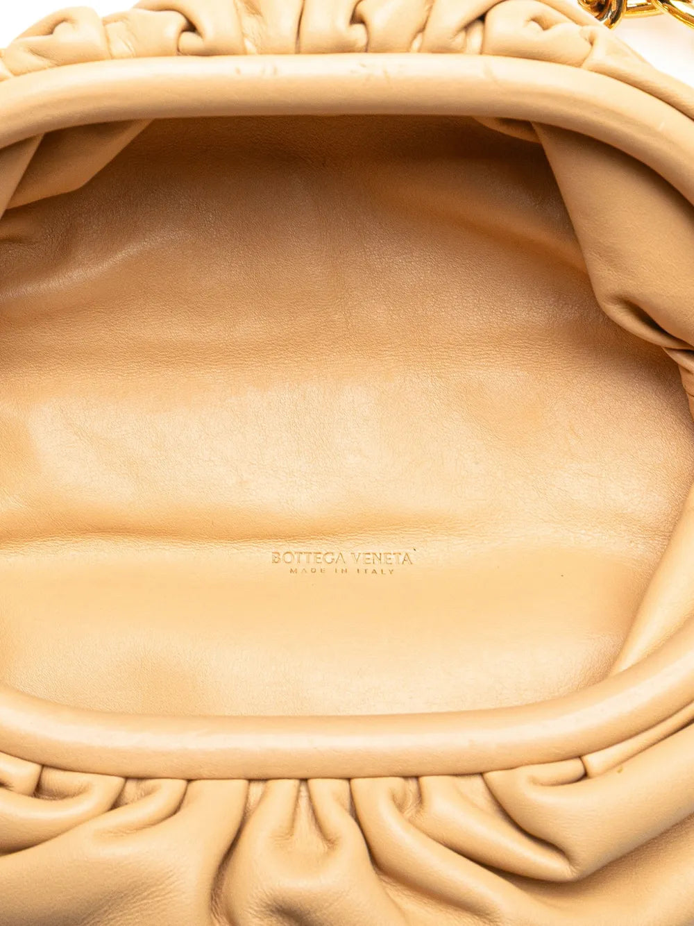 Pre-OwnedBottega Veneta Pre-Owned2012-2025 Lambskin Chain Pouch belt bag
