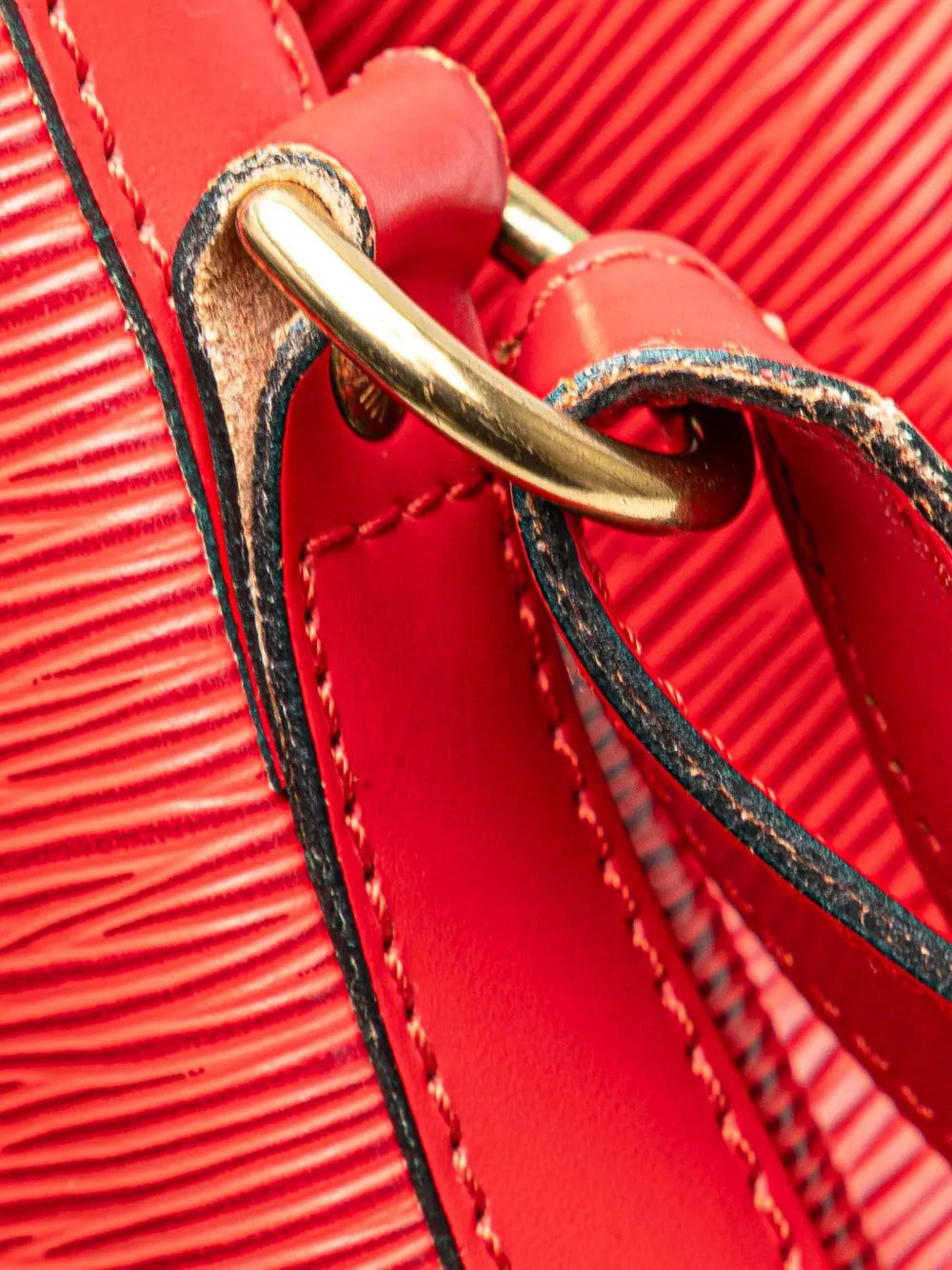 Pre-OwnedLouis Vuitton Pre-Owned1995 Epi Noe GM bucket bag