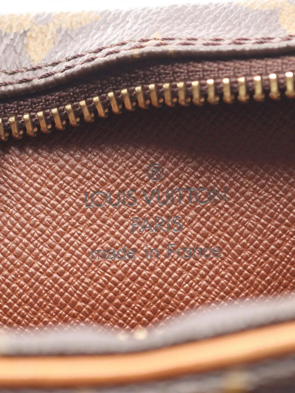 Pre-OwnedLouis Vuitton Pre-Owned2002 Amazon shoulder bag