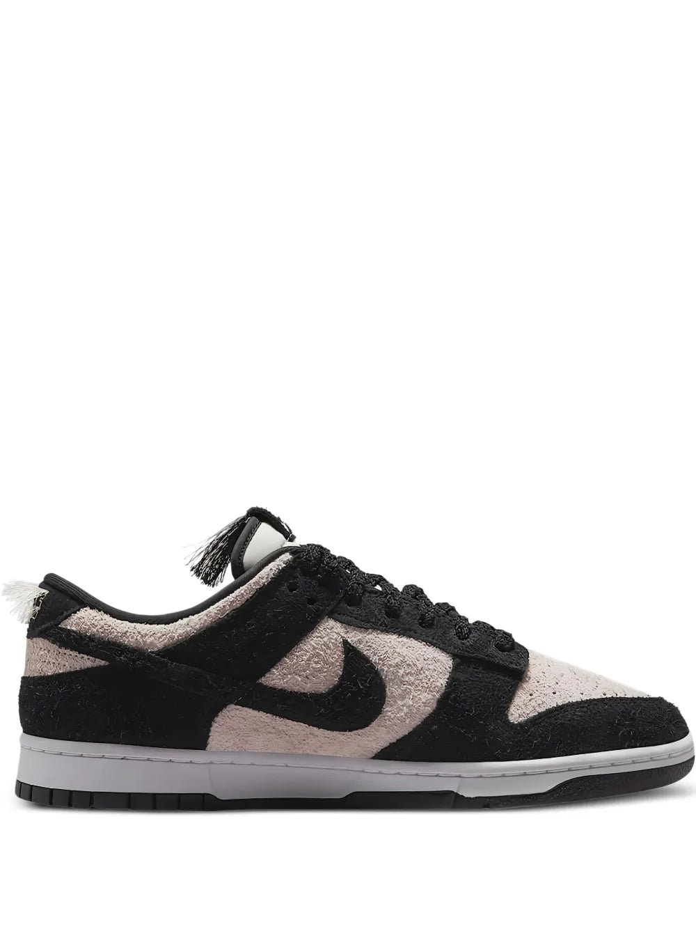 Dunk Low Panda-Monium Sneakers