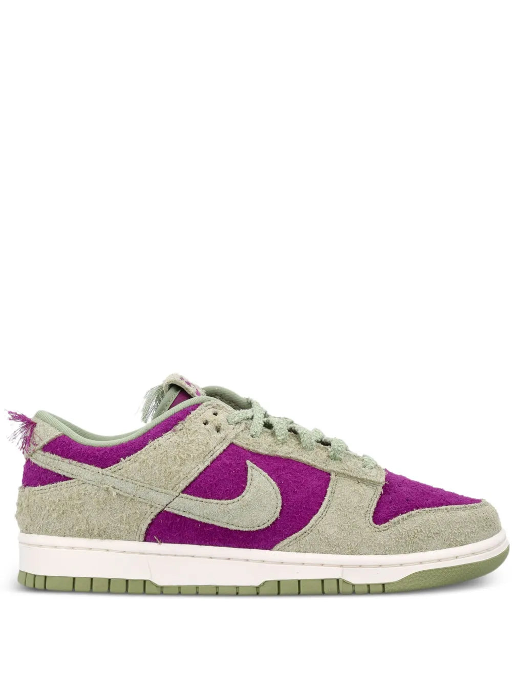 Dunk Low Retro Se Sneakers
