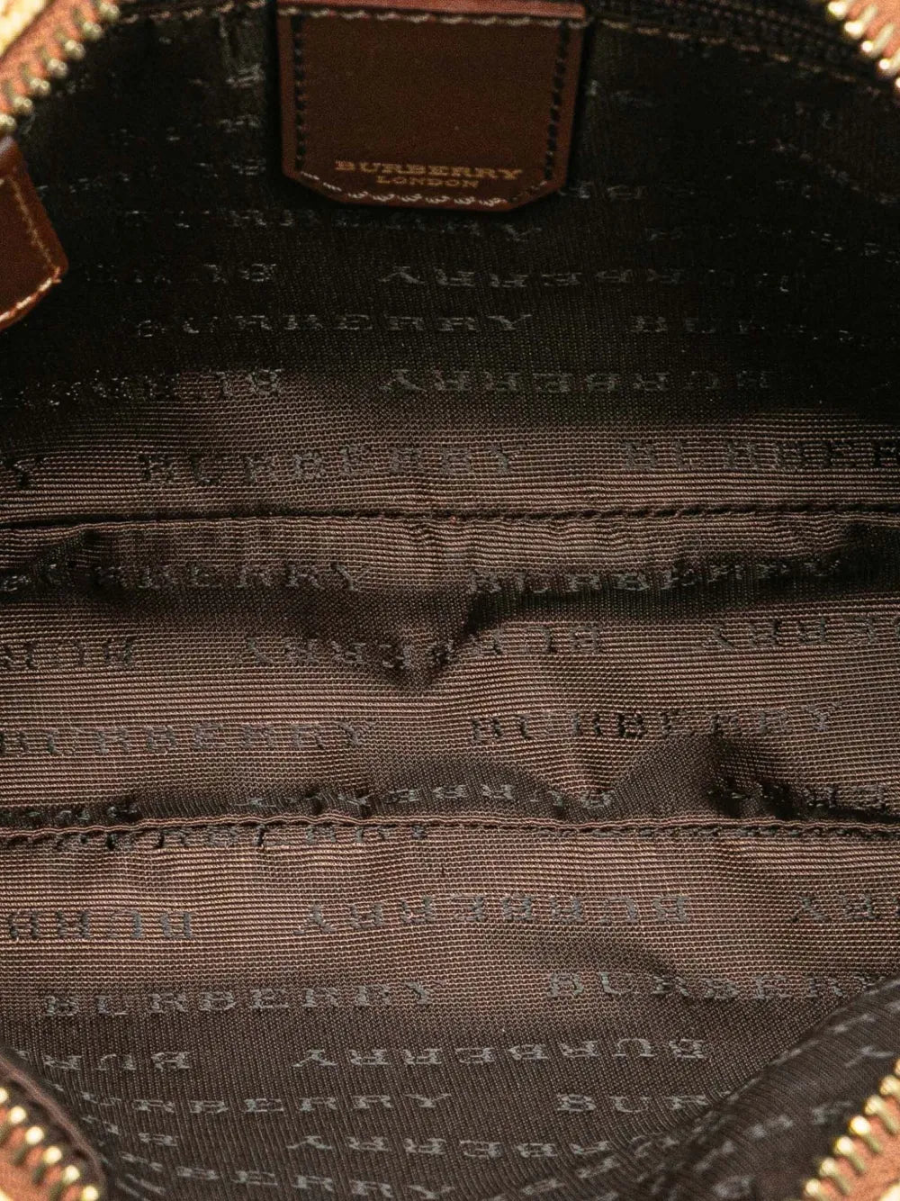 Pre-OwnedBurberry Pre-Owned2000-2017 Haymarket Check Coated Canvas clutch bag