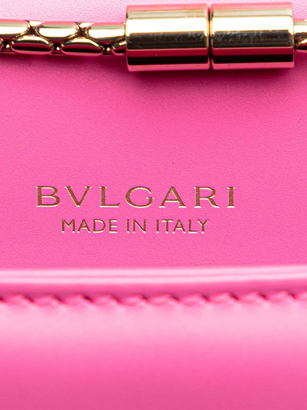 Pre-OwnedBvlgari Pre-Owned2021-2025 Small Leather Square Serpenti Forever Chain crossbody bag