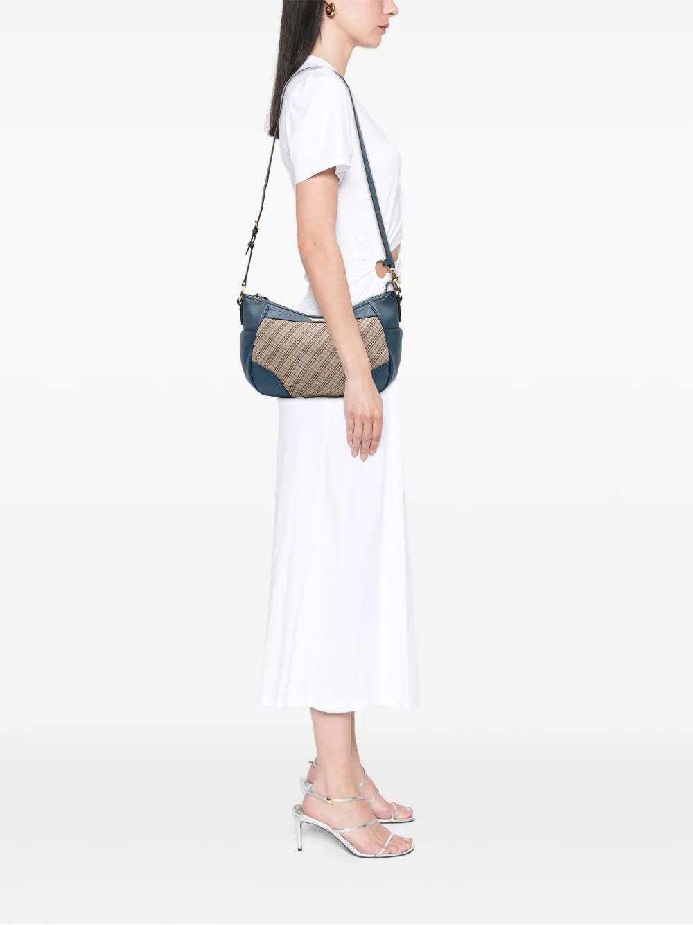 Pre-OwnedBurberry Pre-Owned2000-2017 Nova Check Canvas crossbody bag