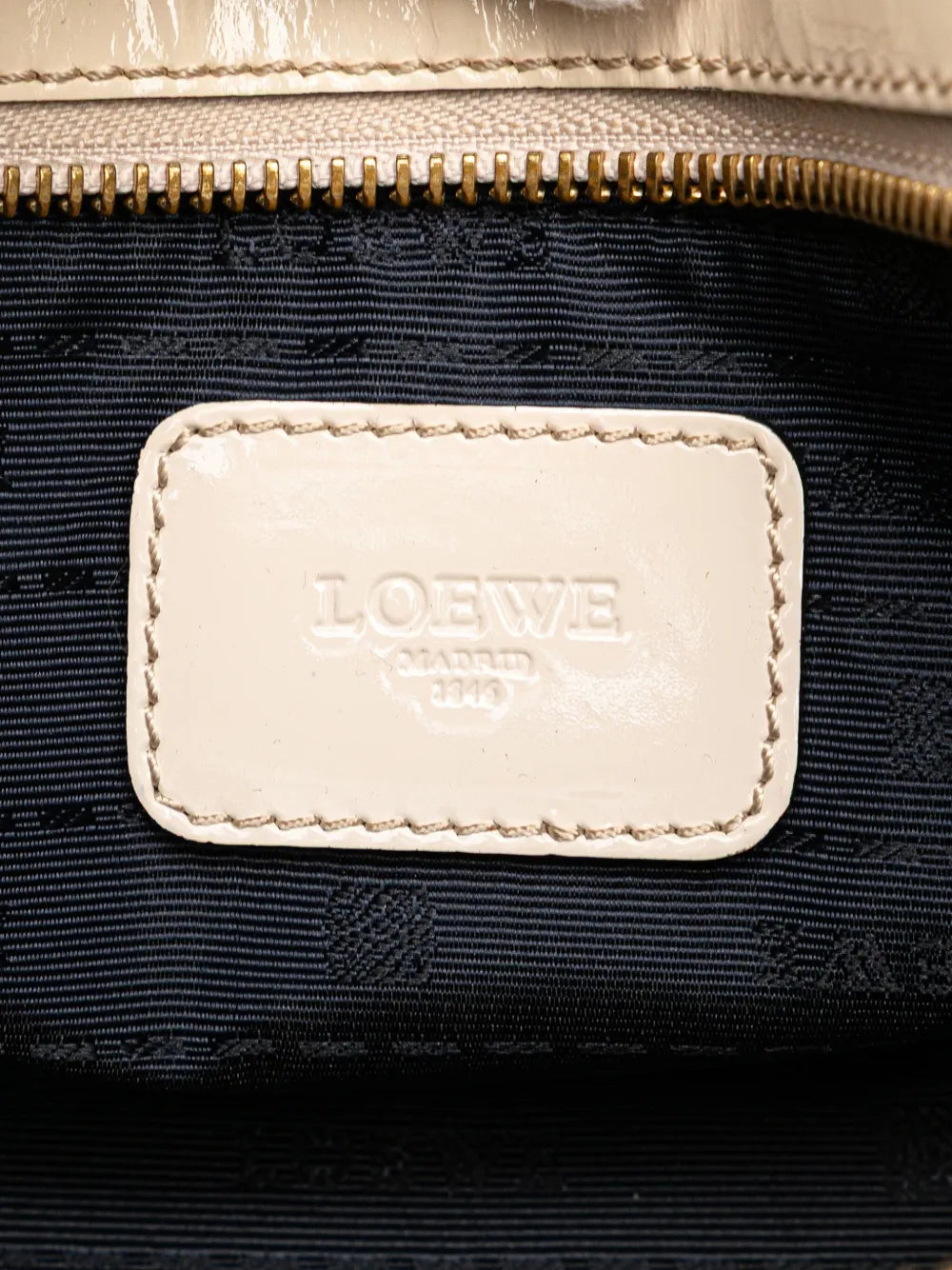 Pre-OwnedLoewe Pre-Owned2009 Patent Amazona 28 handbag