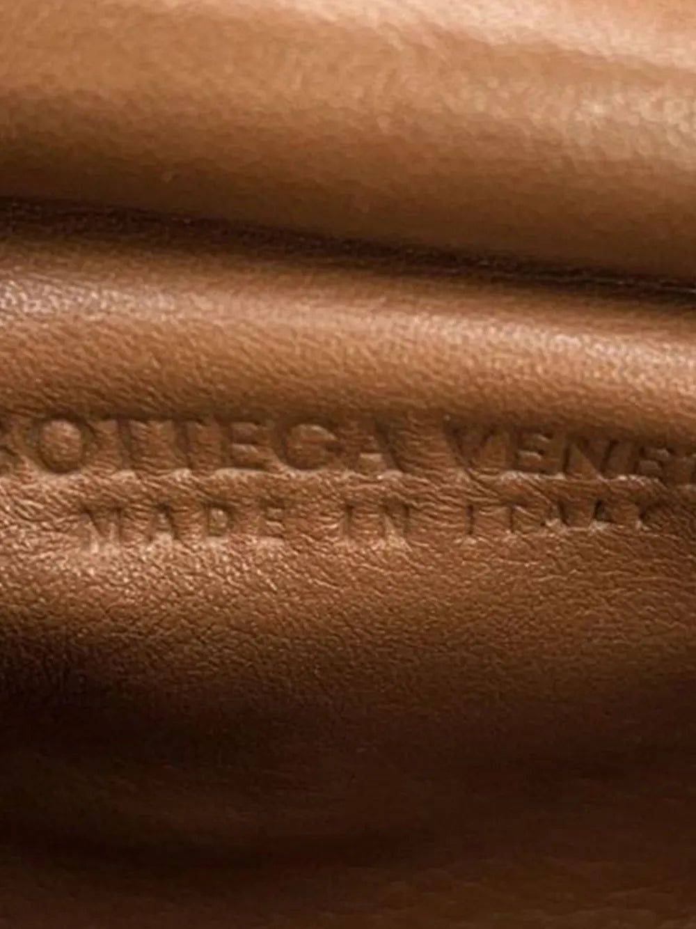 Pre-OwnedBottega Veneta Pre-Owned2012-2025 Lambskin The Extra Mini Pouch crossbody bag