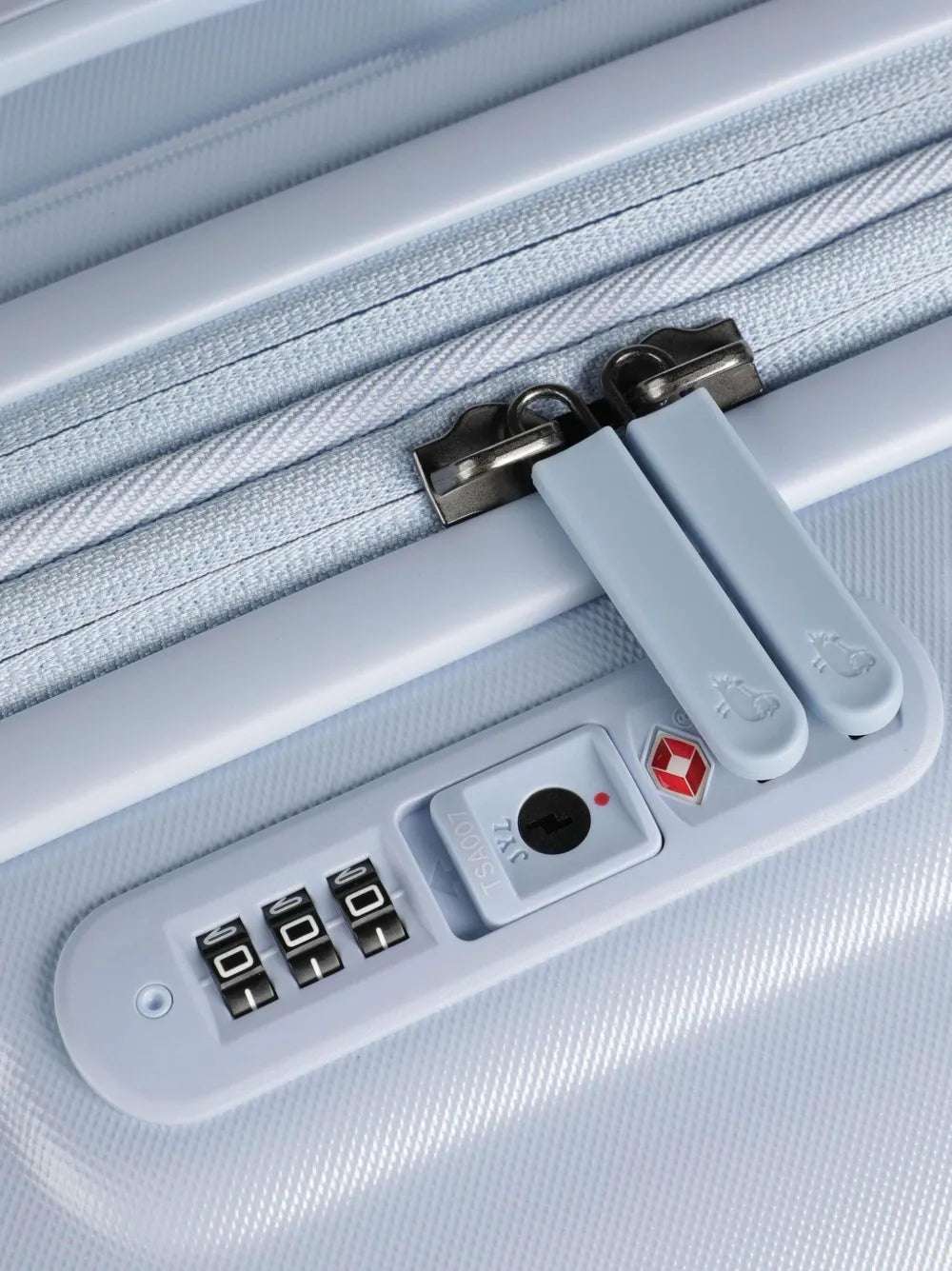 Mandarina Duckmedium Logoduck embossed luggage