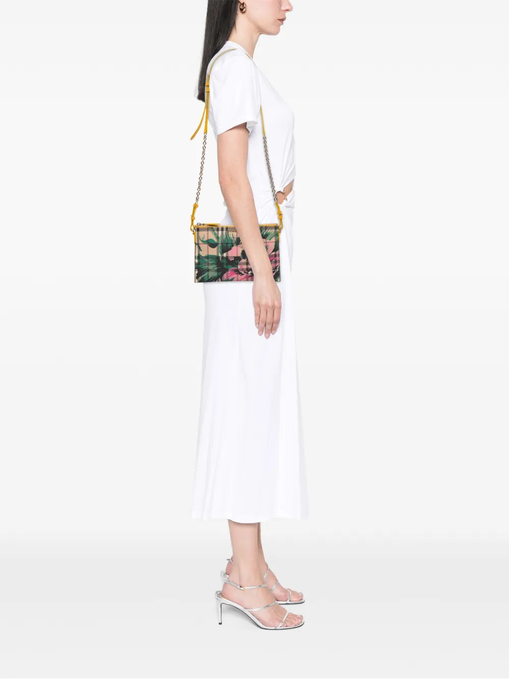 Pre-OwnedBurberry Pre-Owned2000-2017 Haymarket Check Coated Canvas Floral Print crossbody bag