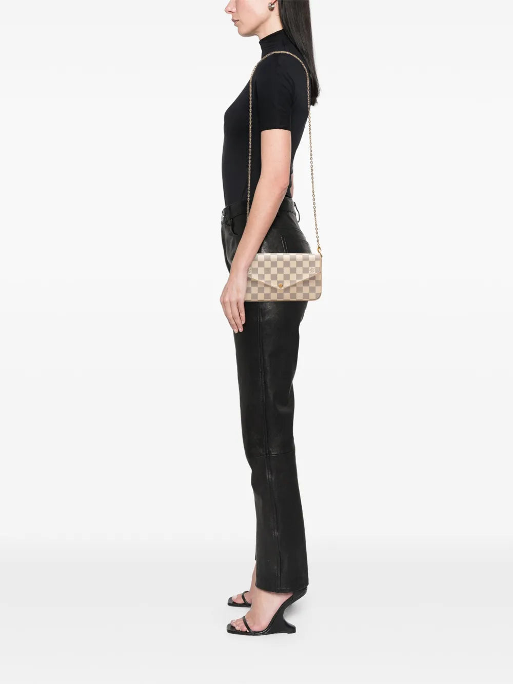 Pre-OwnedLouis Vuitton Pre-Owned2018 Damier Azur Pochette Felicie crossbody bag