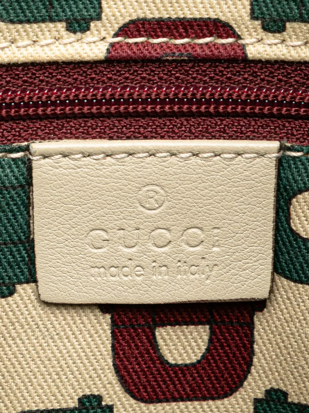 Pre-OwnedGucci Pre-Owned2000-2015 Guccissima Abbey D Ring crossbody bag