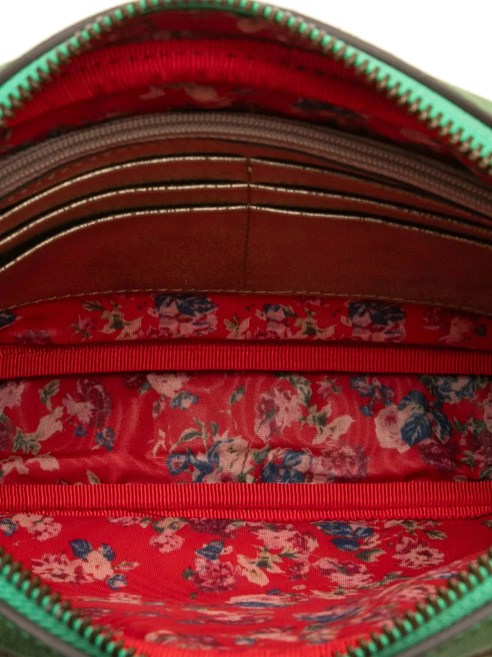 Pre-OwnedGucci Pre-Owned2000-2015 Laminated Nappa Trapuntata Wristlet clutch bag