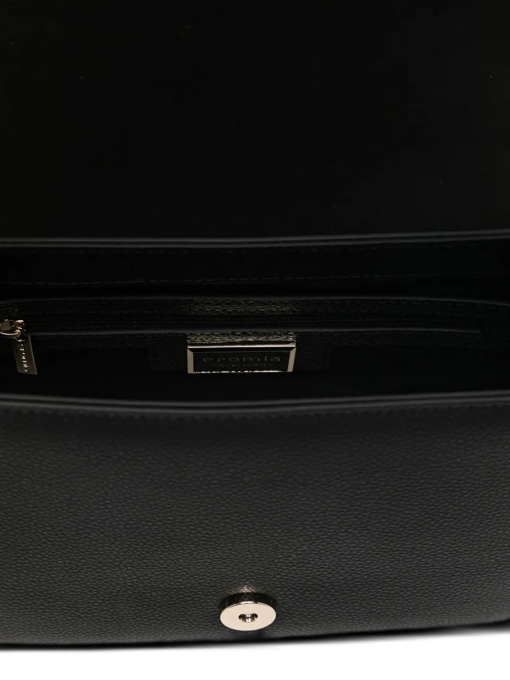 cromiabuckle-detail shoulder bag