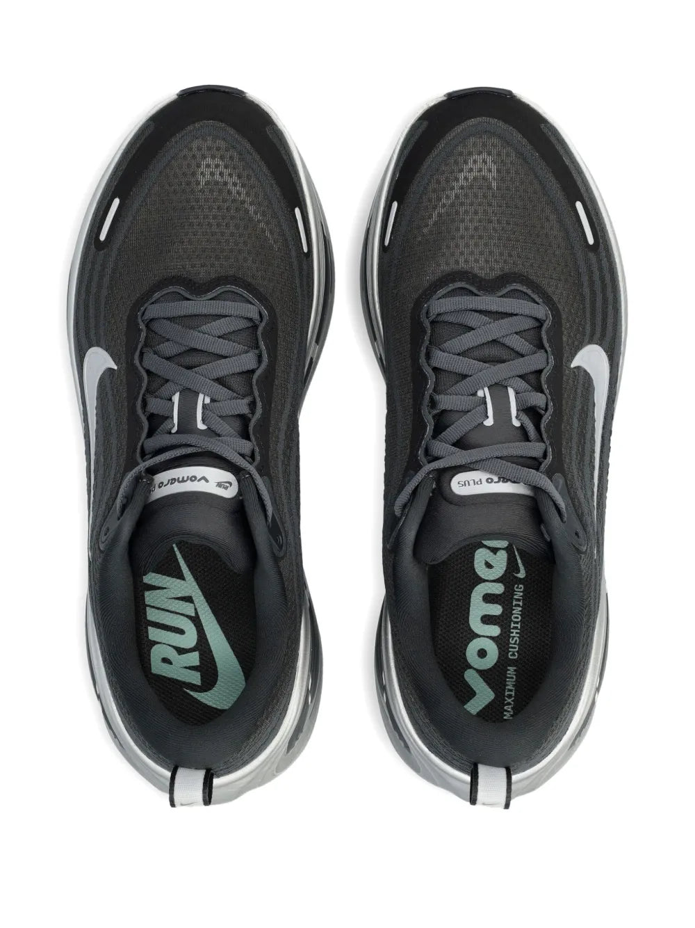 Nike Vomero Plus Swoosh Trainers