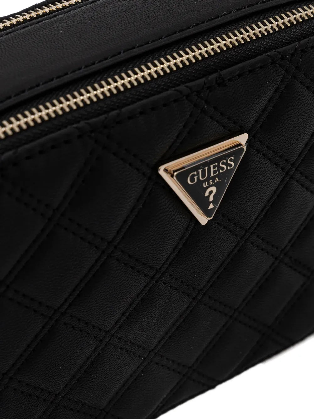 GUESS USAquilted-design chain-strap crossbody bag
