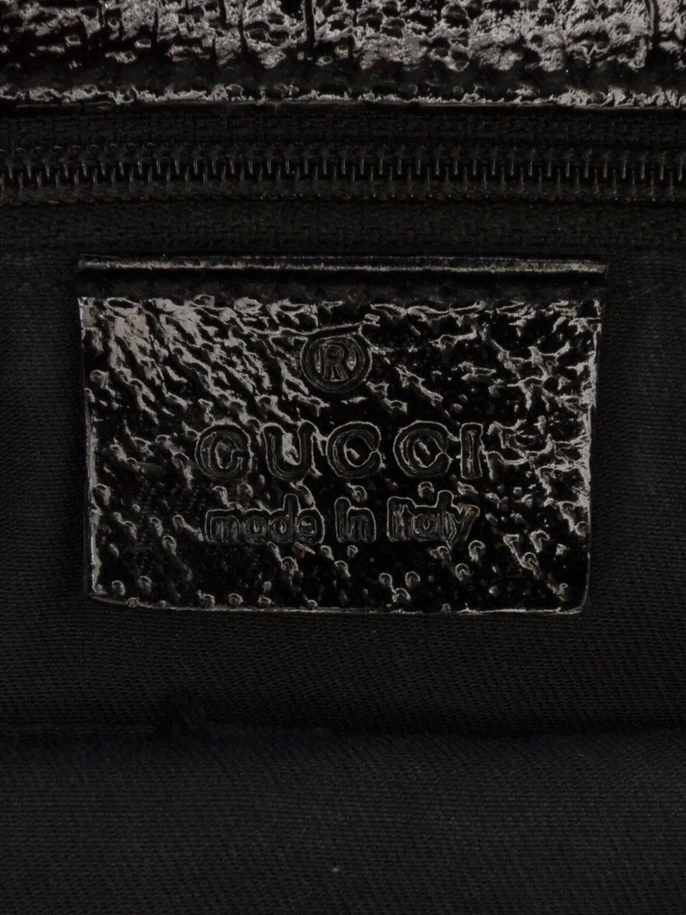 Pre-OwnedGucci Pre-Owned2000-2015 GG Canvas Eclipse crossbody bag