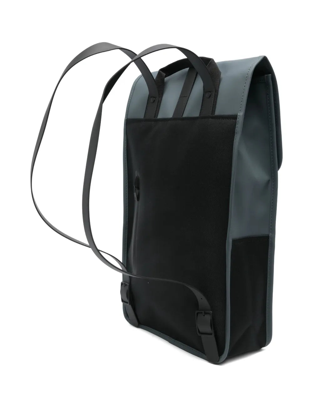 Rainsbuckle-strap backpack