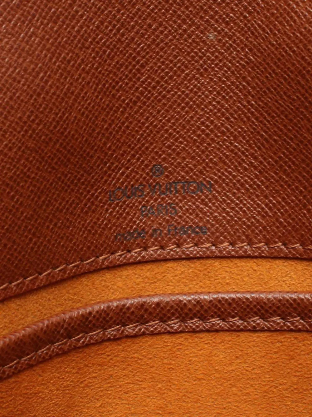 Pre-OwnedLouis Vuitton Pre-Owned2002 Monogram Musette Tango Short Strap shoulder bag