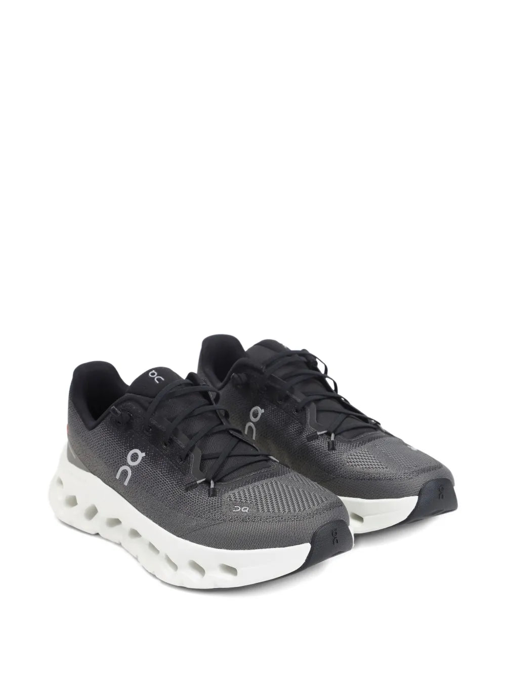 On Running Cloudtilt Logo Sneakers