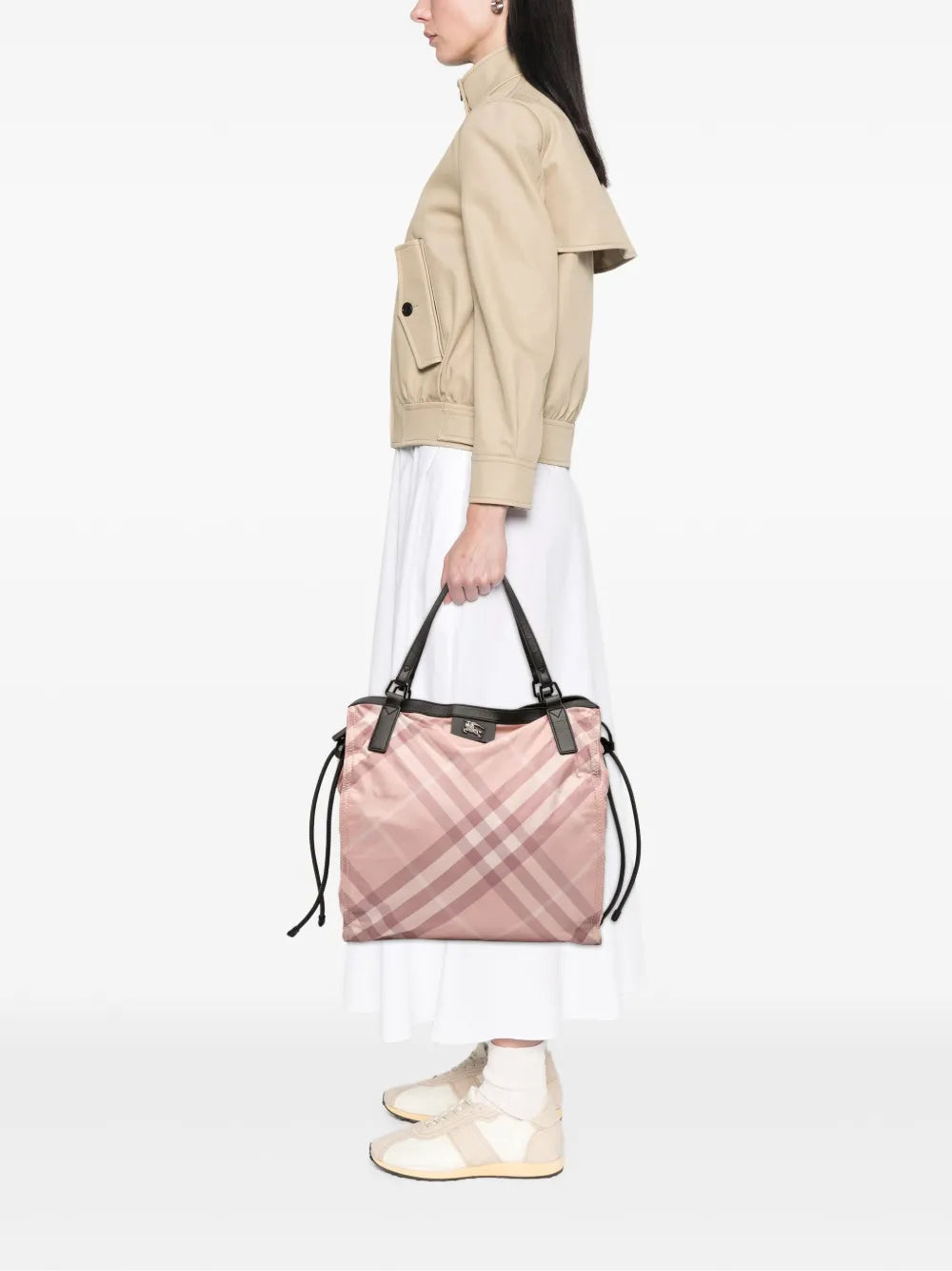 Pre-OwnedBurberry Pre-Owned2000-2017 Supernova Check Nylon Buckleigh tote bag
