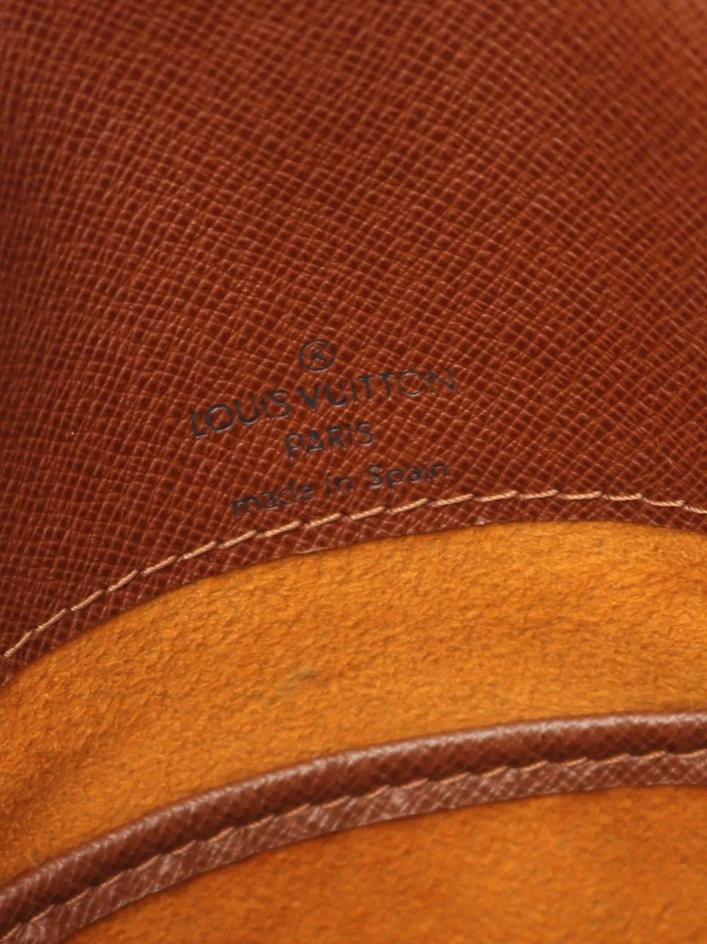 Pre-OwnedLouis Vuitton Pre-Owned2002 Monogram Musette Salsa PM Long Strap crossbody bag