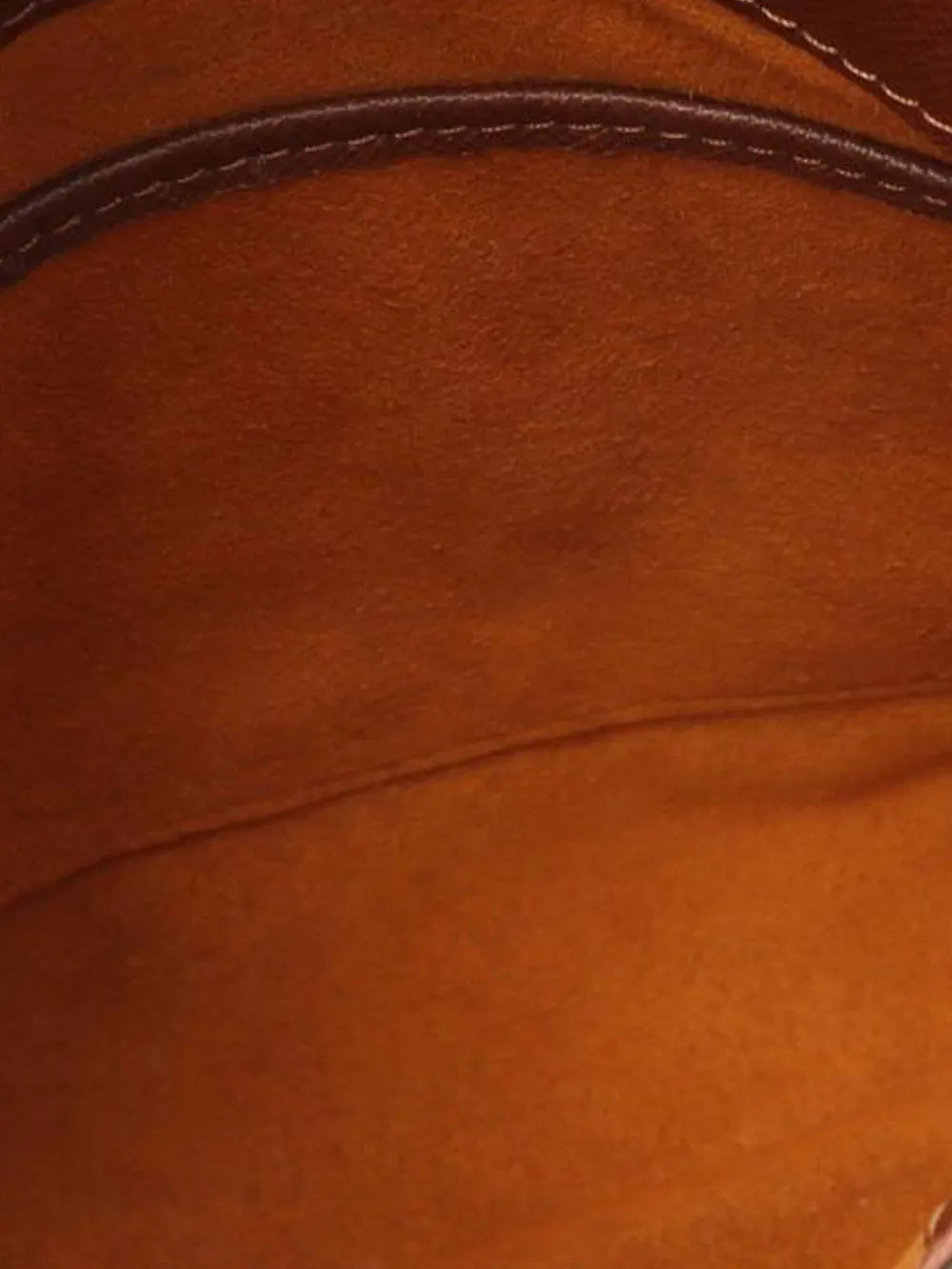 Pre-OwnedLouis Vuitton Pre-Owned2002 Monogram Musette Salsa PM Long Strap crossbody bag