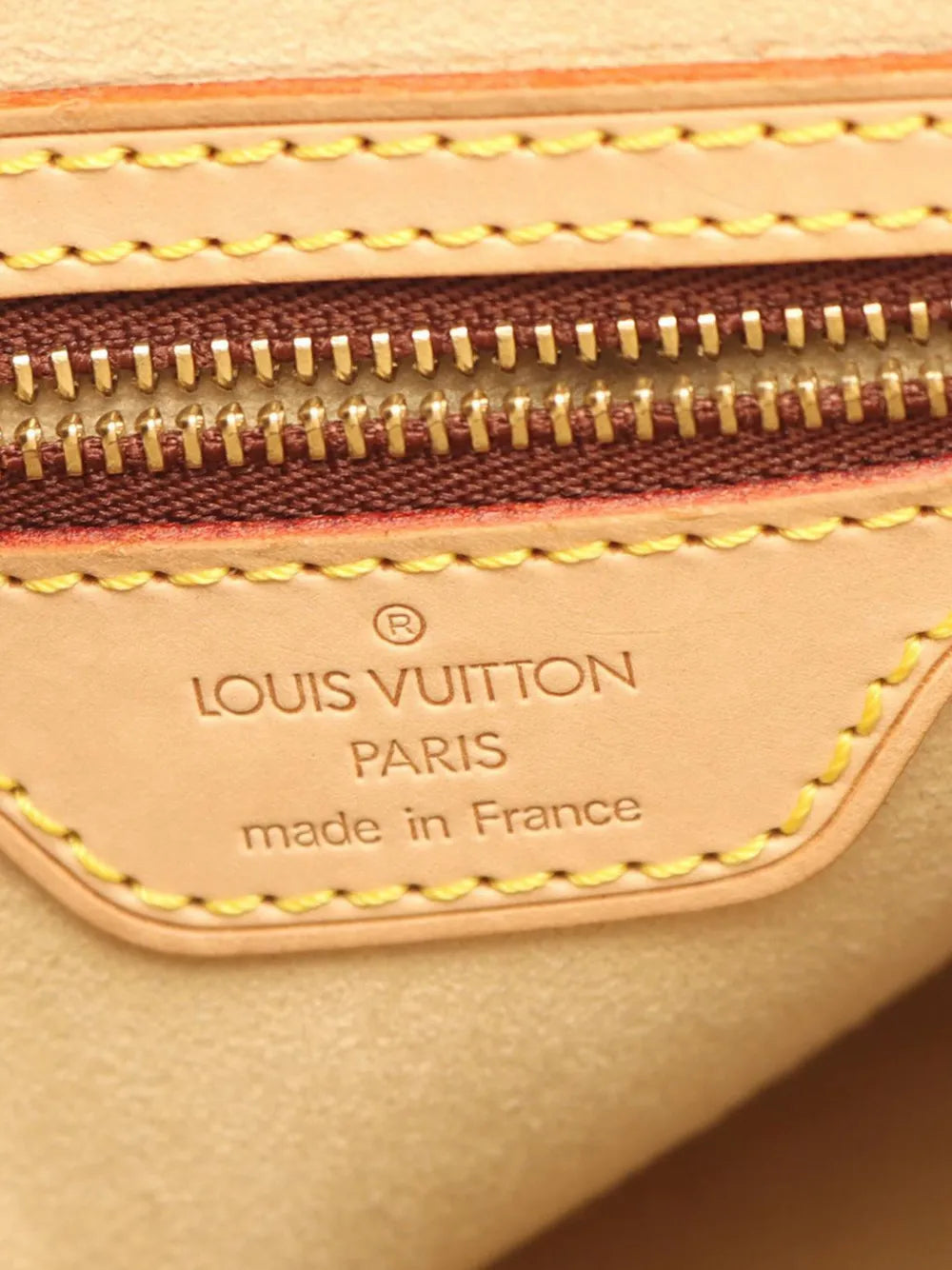 Pre-OwnedLouis Vuitton Pre-Owned2001 Monogram Looping MM shoulder bag
