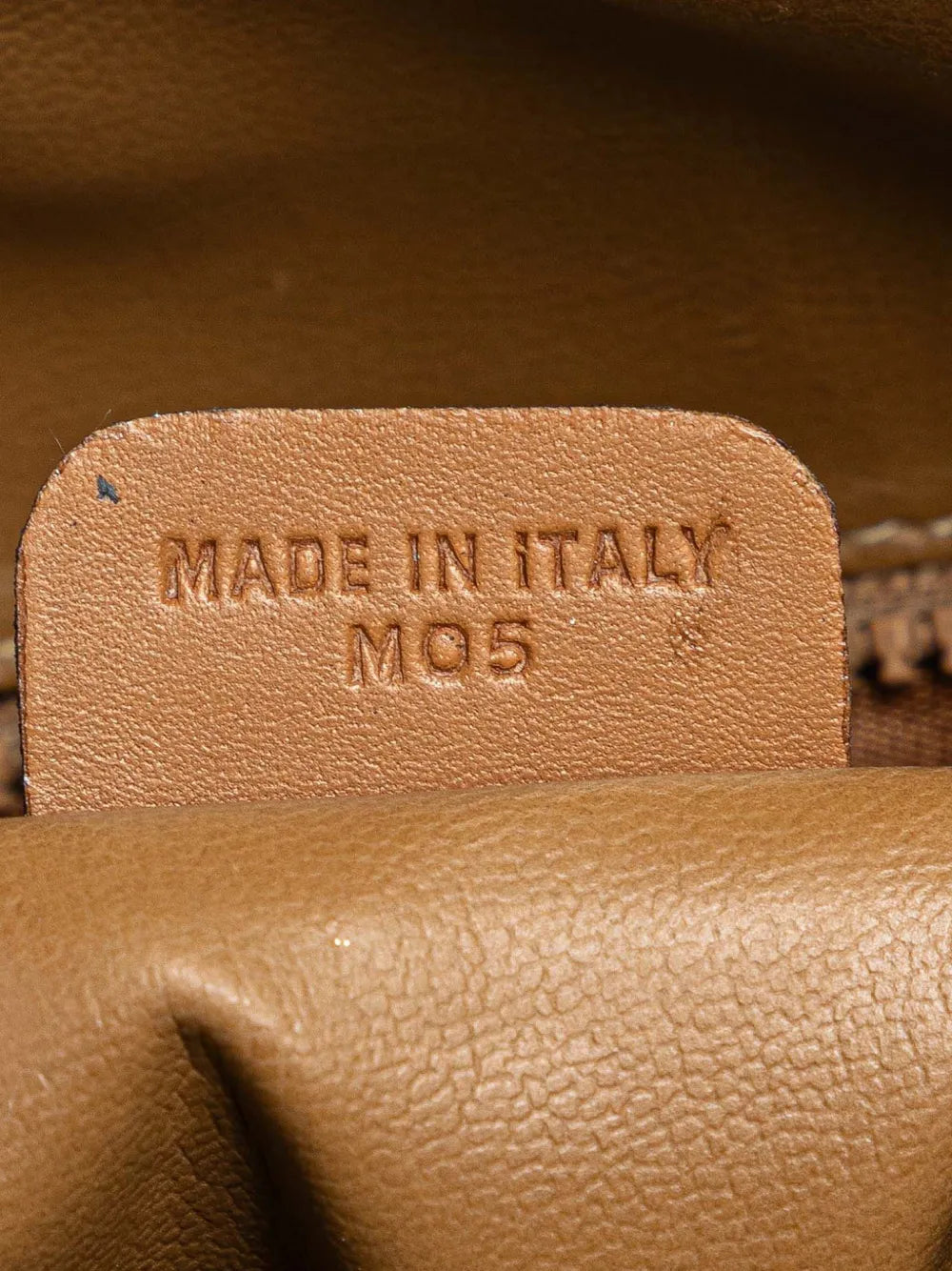 Pre-OwnedCeline Pre-Owned2005 Macadam Coated Canvas crossbody bag