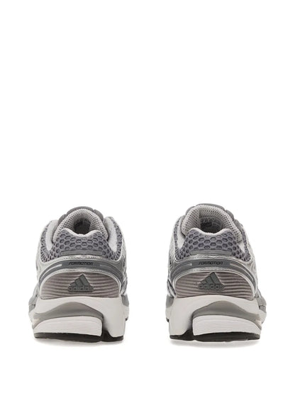 adidas Adistar Control 5 Sneakers