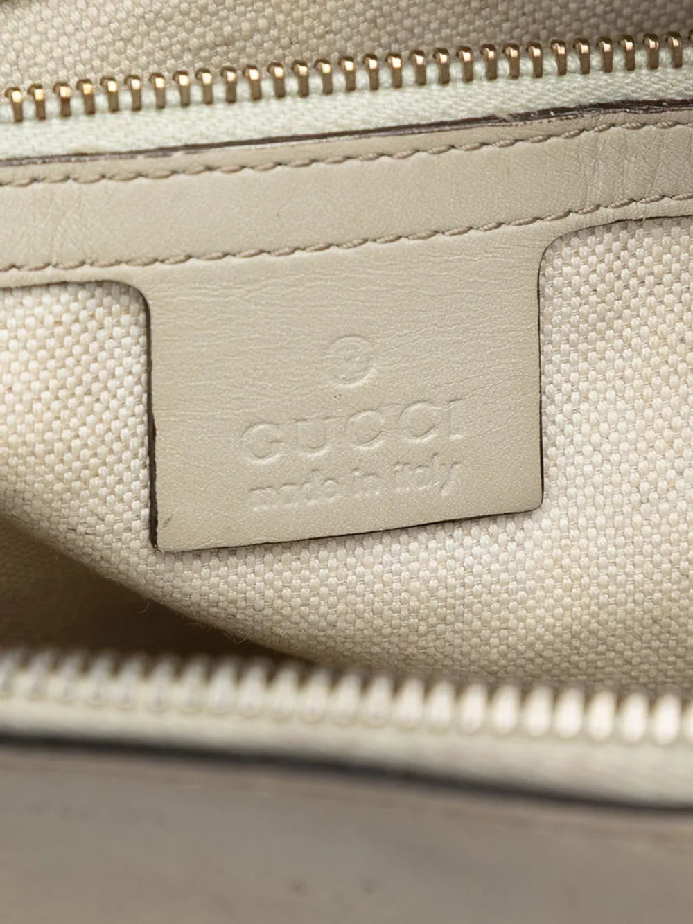 Pre-OwnedGucci Pre-Owned2016-2025 GG Canvas Web Mayfair satchel