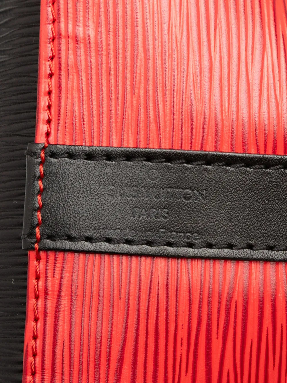 Pre-OwnedLouis Vuitton Pre-Owned1995 Epi Petit Bicolor Noe bucket bag