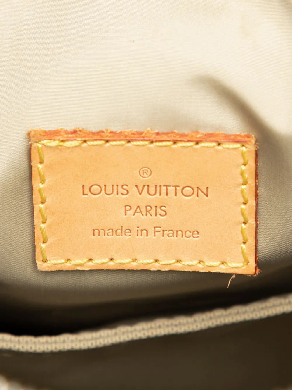 Pre-OwnedLouis Vuitton Pre-Owned2006 Damier Geant Citadin Messenger Bag crossbody bag