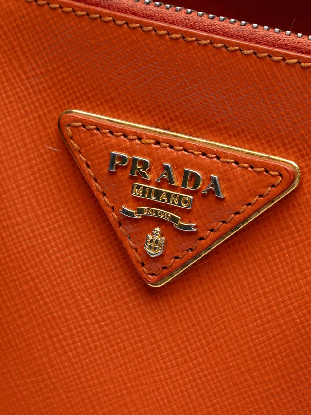 Pre-OwnedPrada Pre-Owned2010-2025 Small Saffiano Lux Galleria Double Zip satchel
