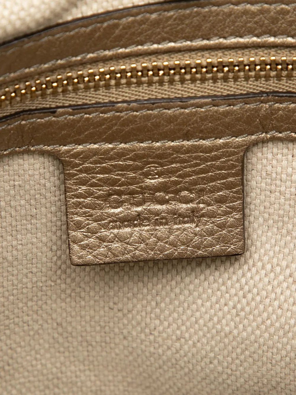 Pre-OwnedGucci Pre-Owned2016-2025 Medium Metallic Leather Soho Chain tote bag