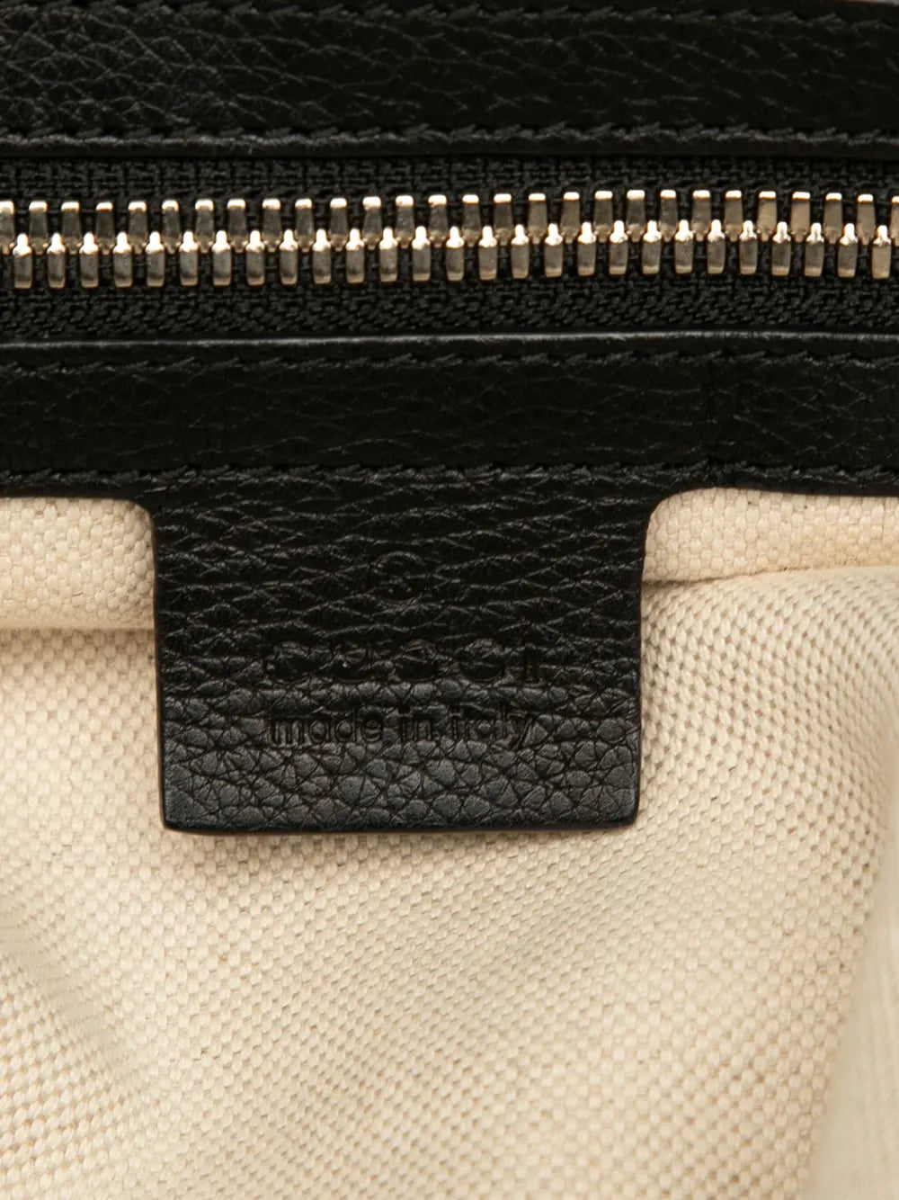 Pre-OwnedGucci Pre-Owned2000-2015 Leather Soho Open tote bag