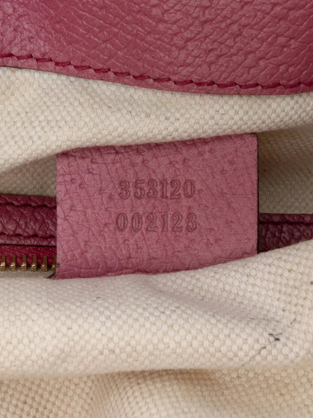 Pre-OwnedGucci Pre-Owned2016-2025 Medium GG Canvas Bree satchel