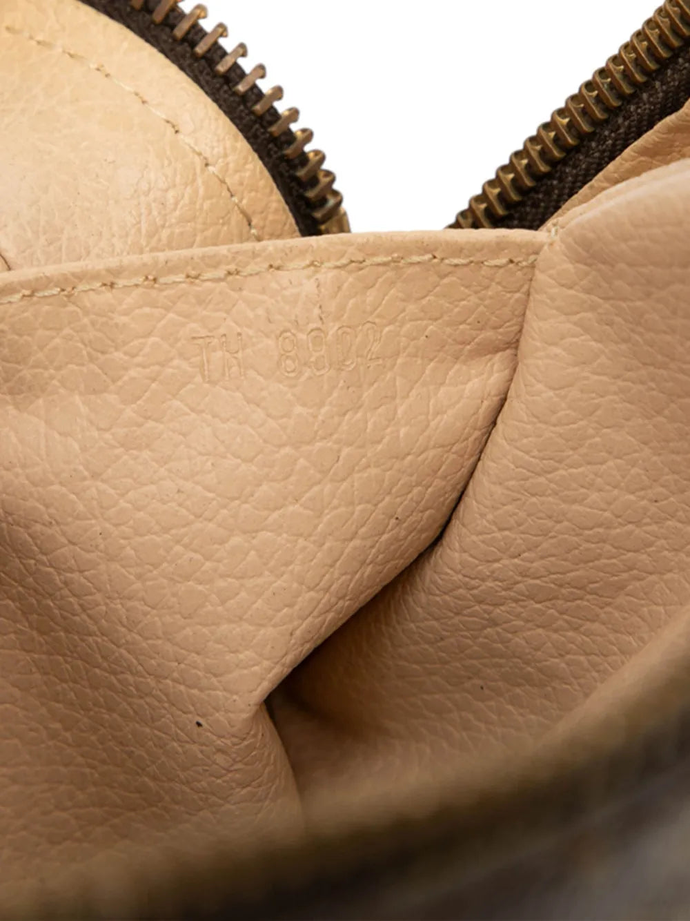 Pre-OwnedLouis Vuitton Pre-Owned1992 Monogram Trousse Toilette 23 clutch bag
