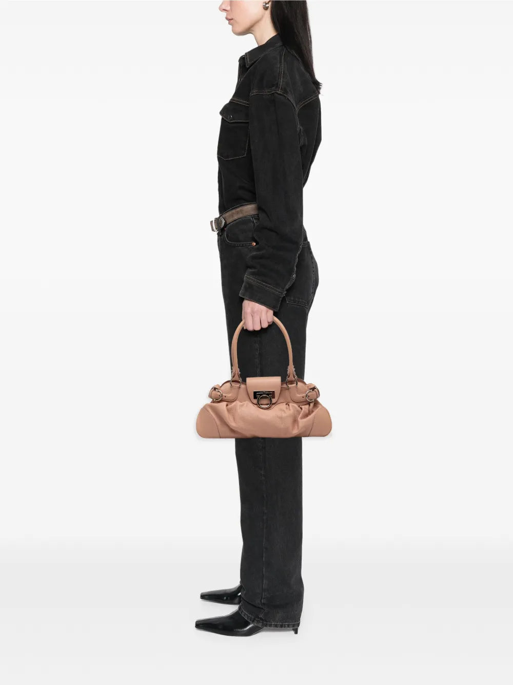 Pre-OwnedFerragamo Pre-Owned2017 Leather Gancini Marisa handbag