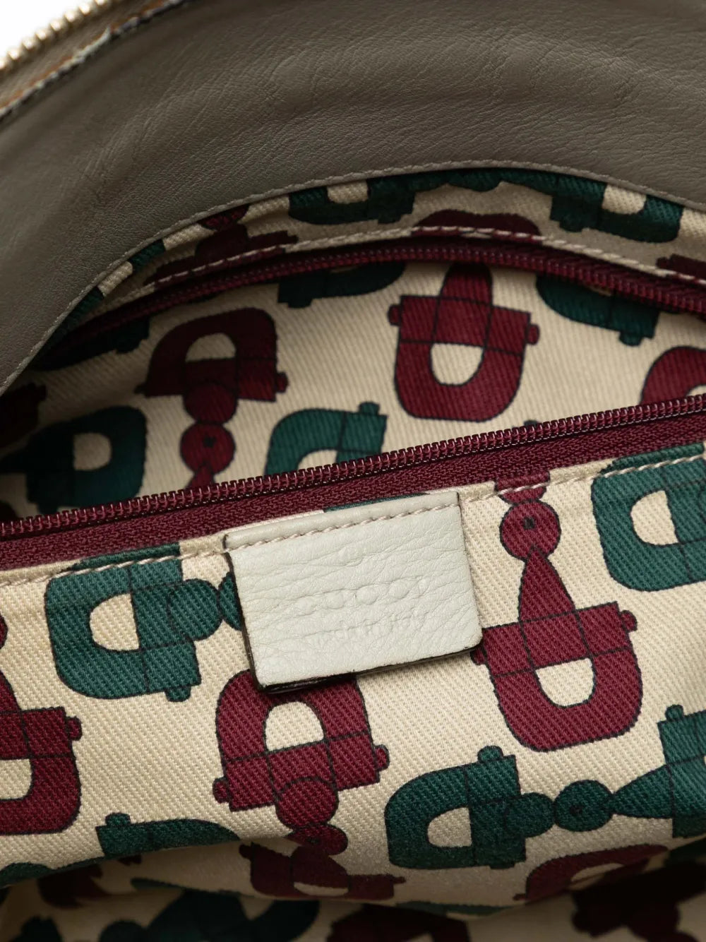 Pre-OwnedGucci Pre-Owned2016-2025 Guccissima Abbey D Ring tote bag