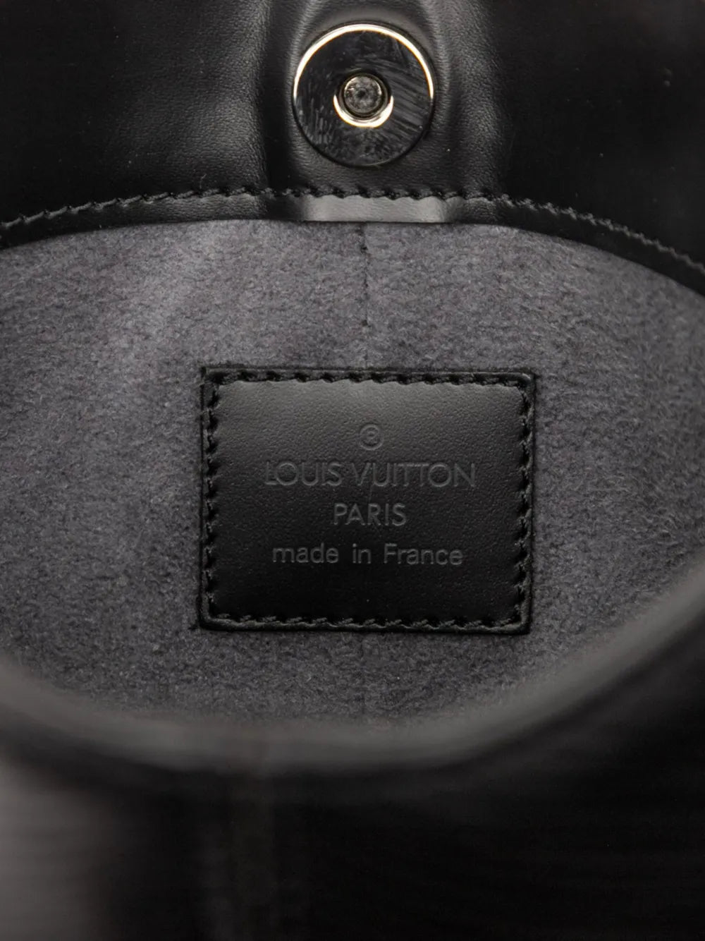 Pre-OwnedLouis Vuitton Pre-Owned2003 Epi Demi Lune Pochette shoulder bag