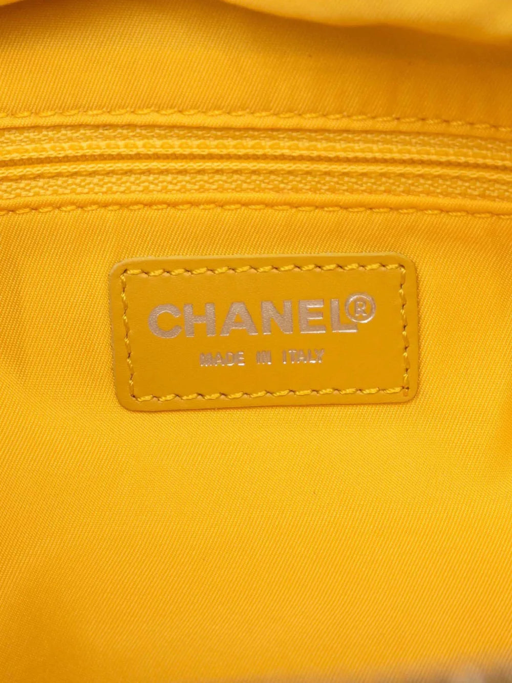 Pre-OwnedCHANEL Pre-Owned2002-2003 New Travel Line Nylon handbag